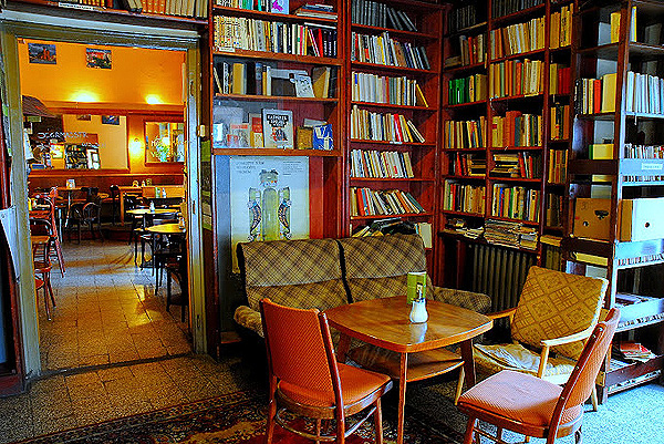 Ouky Douky Coffee, Janovského 1118/14, Praha 7 (foto:oukydouky.cz)