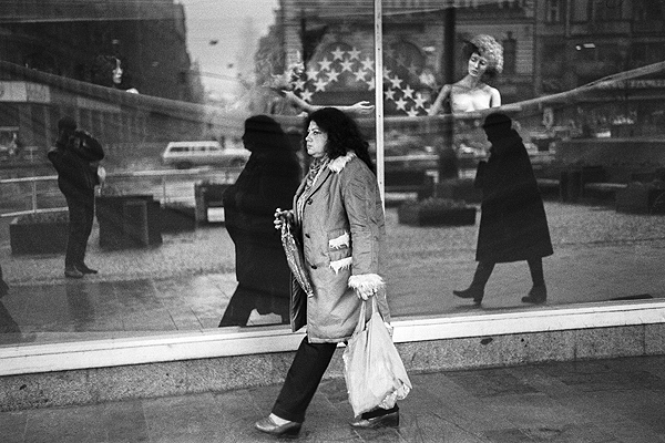 T. Vocelka, Roh Jindřišské a Václavského náměstí, Praha, 1986