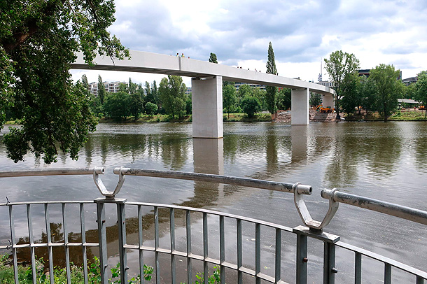 Lávka HolKa na Štvanici, vycházka 18. 4. (zdroj: Mapy.com, foto Blanka Stejskalová