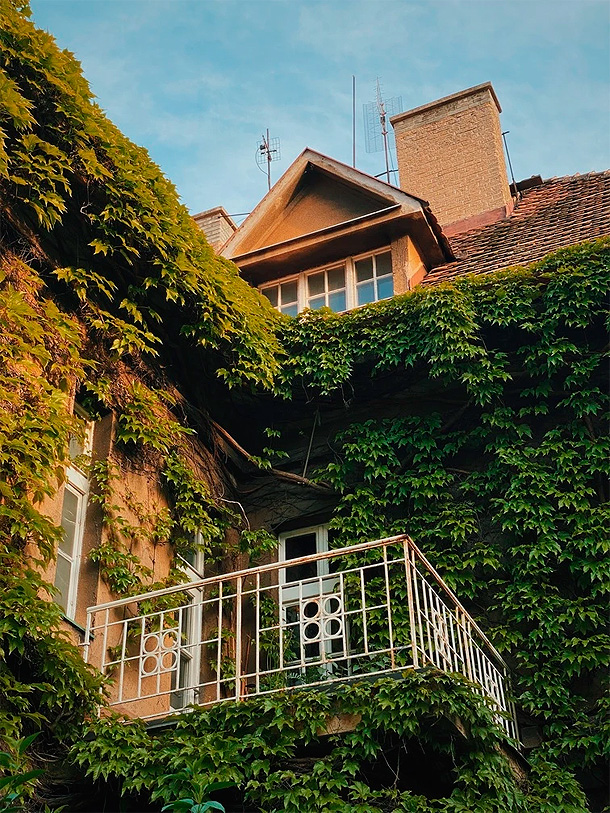 Vila architekta Františka Alberta Libry na rohu ulic Hradešínská a Chorvatská, vycházka 21. 9. (zdroj: prague.eu/cs)